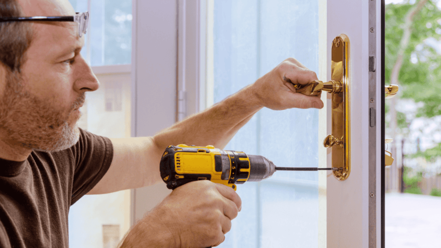 Tips to Choose a Reliable 24 Hour Locksmith in NYC
